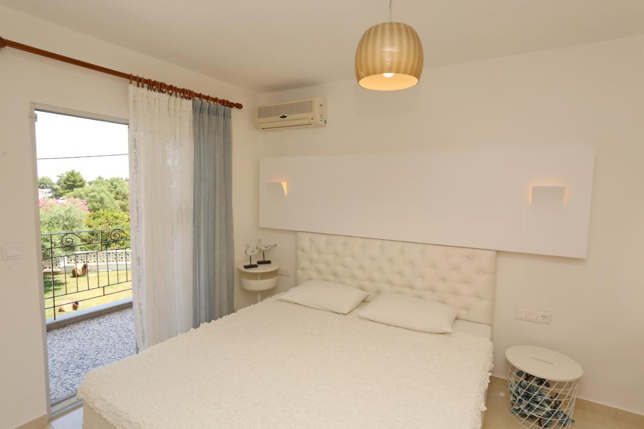 Kastoria Hotel Apartments ハニオティス エクステリア 写真